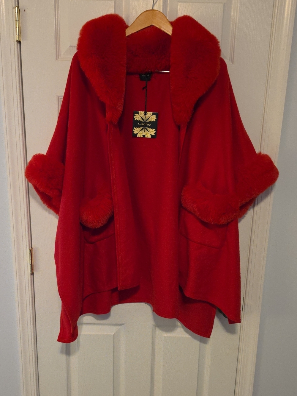 Red Faux-Fur Trim Women's Sweater Cape By Cliché Size L-XL